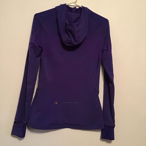 Lululemon Run: Racer Pullover Purple - Picture 3 of 3